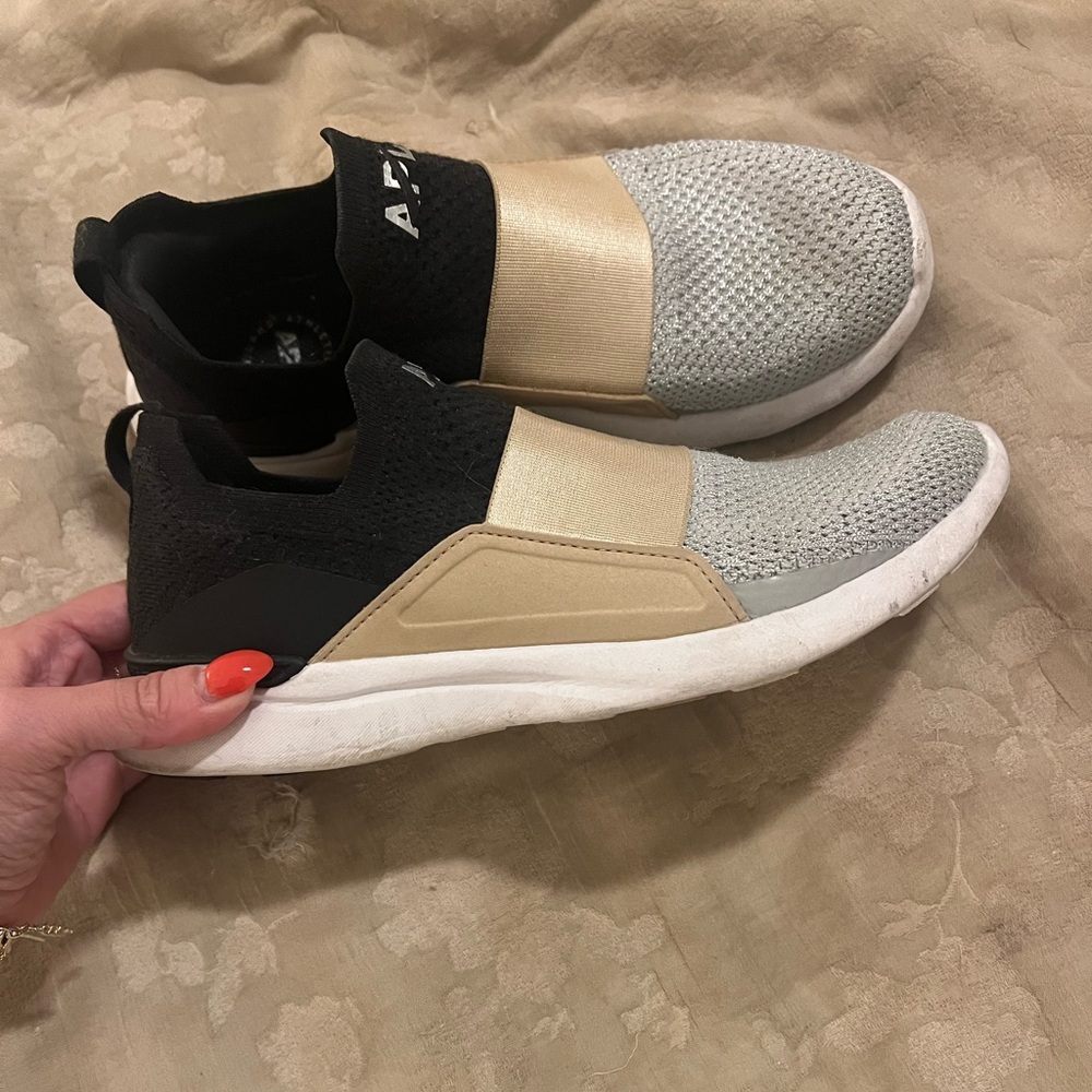 Women’s APL Techloom Bliss Sneakers - Black/Gold/Silver